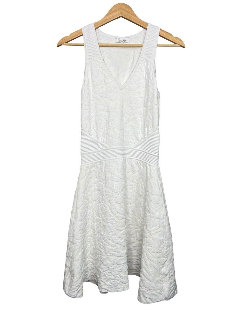 Parker White Textured Matelassé V-Neck Sleeveless Fit & Flare Dress Size Medium
